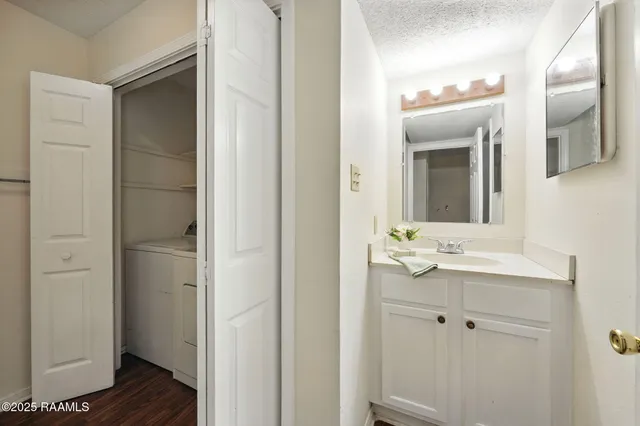 $70,000 | 100 Teal Lane, Unit 49, Lafayette, LA 70507