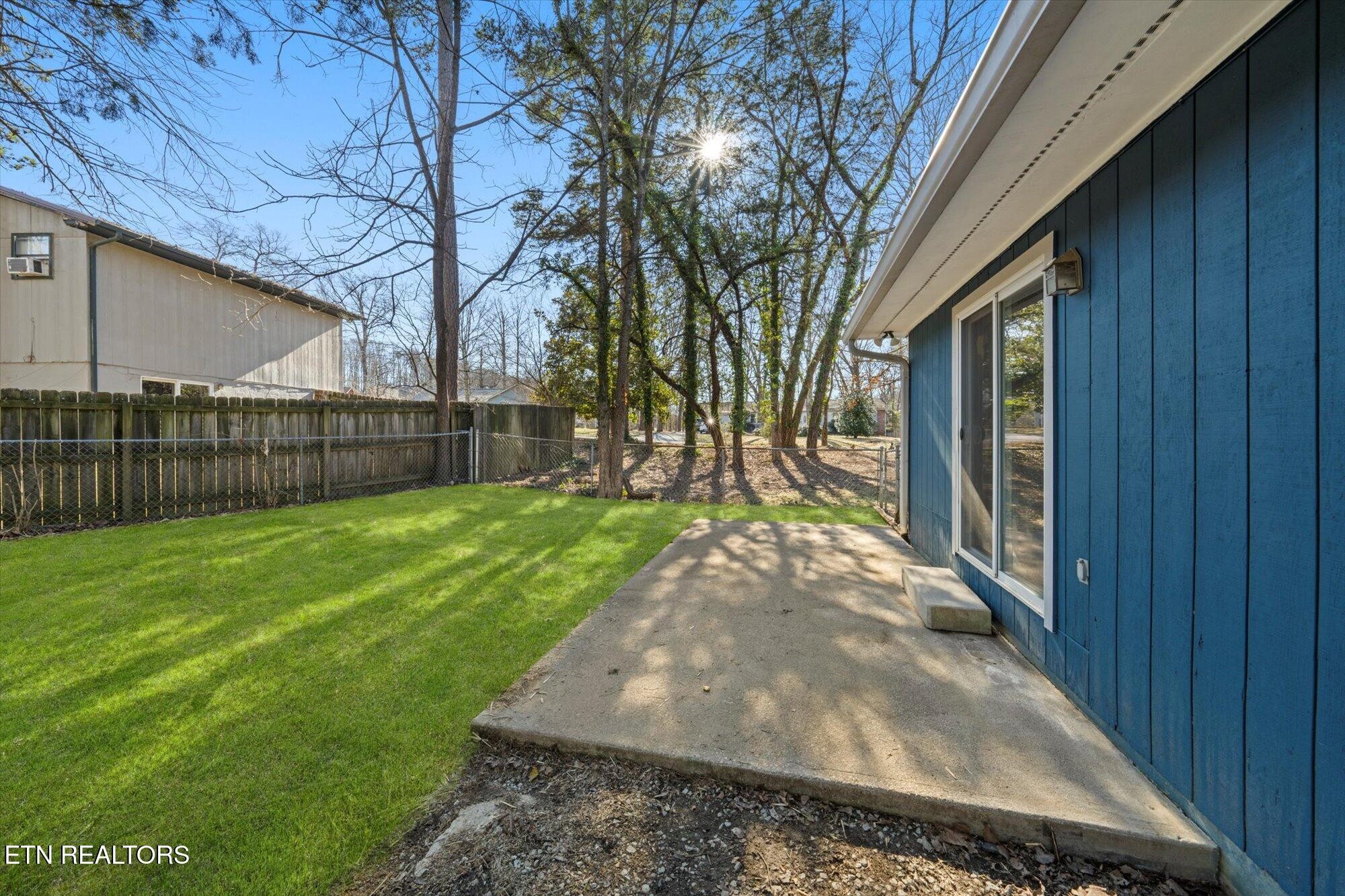 437 Oran Road Knoxville, TN 37934 - Photo 19 of 20 a view of a back yard with a wooden fence