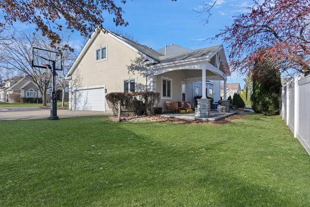 $615,000 | 767 Aster Drive, Gurnee, IL 60031