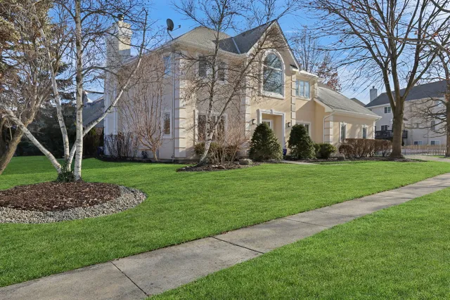 $615,000 | 767 Aster Drive, Gurnee, IL 60031