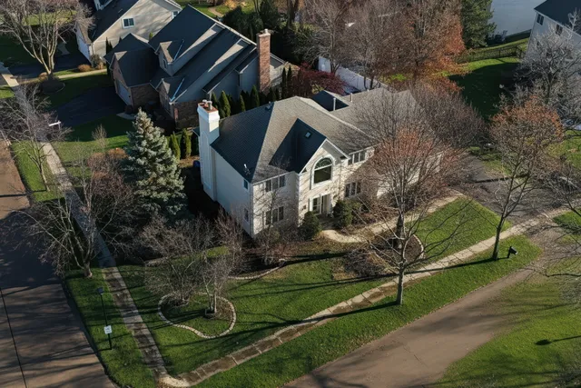 $615,000 | 767 Aster Drive, Gurnee, IL 60031