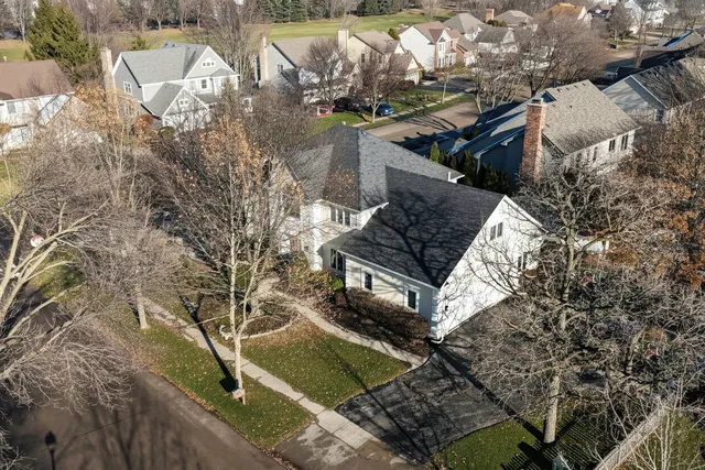 $615,000 | 767 Aster Drive, Gurnee, IL 60031