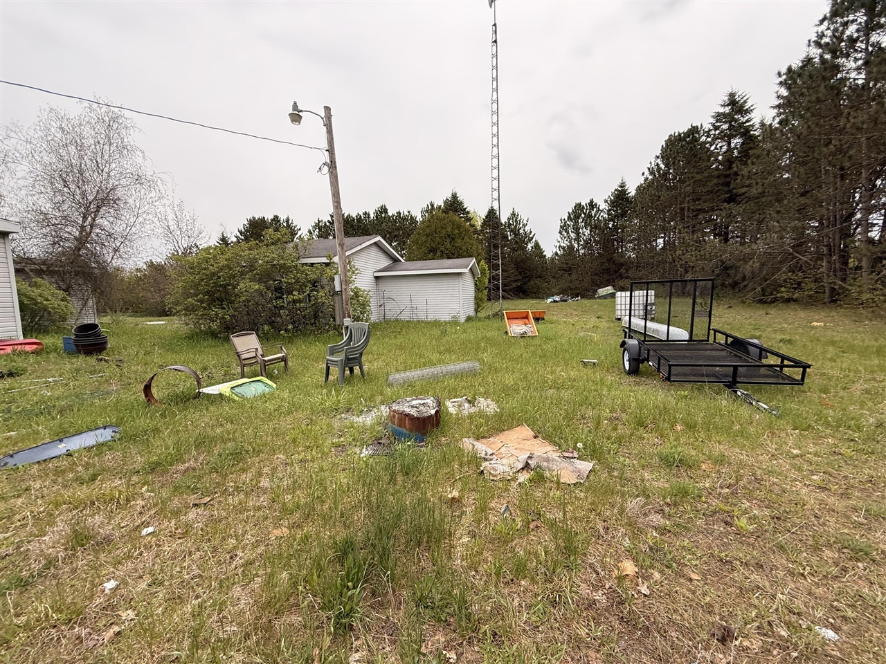 2526 North Victory Corner Road Ludington, MI 49431 - Photo 2 of 25