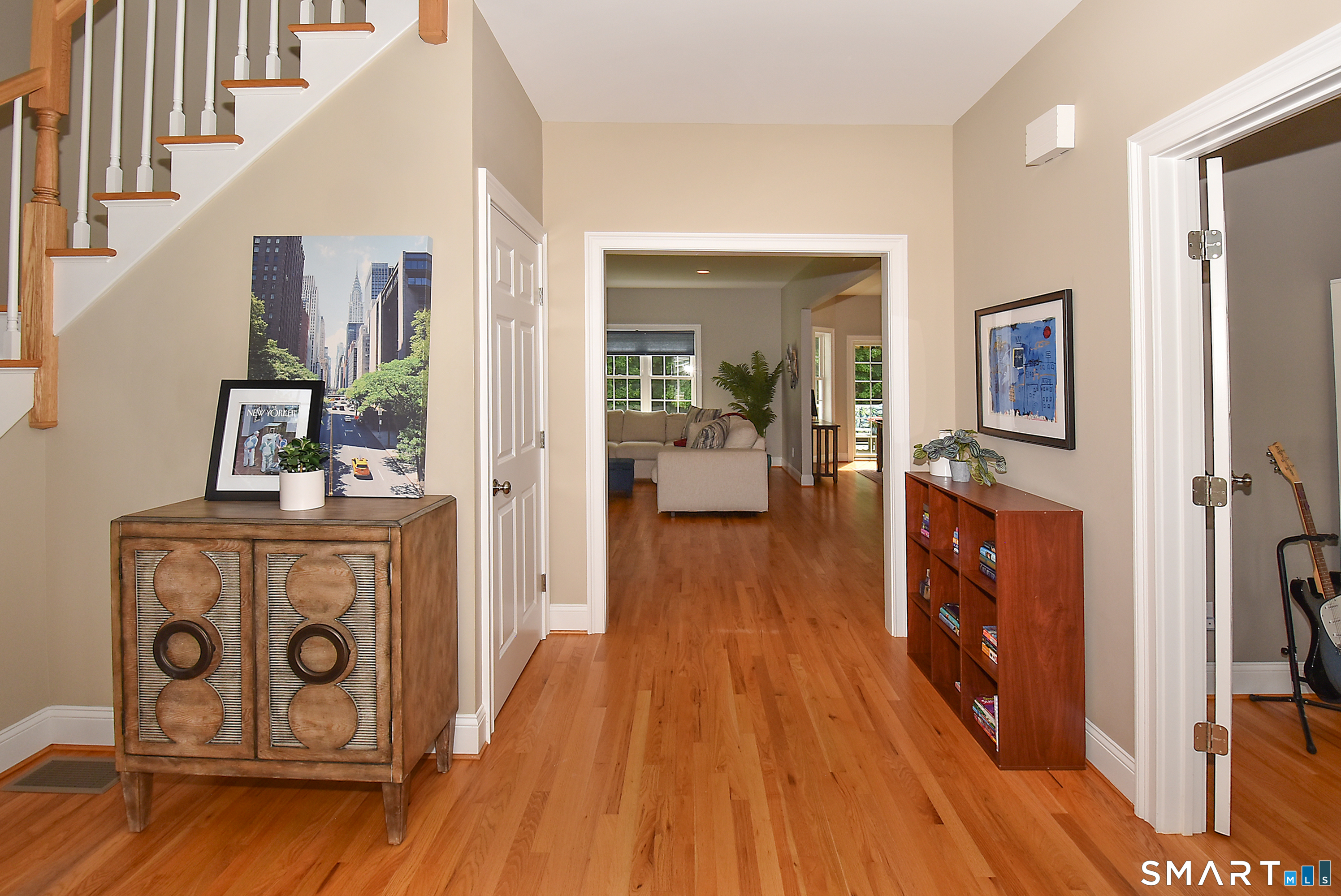 151 Longview Drive Manchester, CT 06040 - Photo 4 of 40