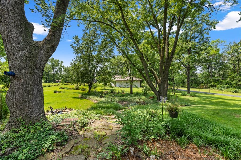 15096 East Quail Road Nevada, MO 64772 - Photo 13 of 71