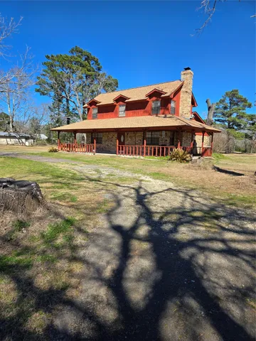 $399,000 | 629 North Leona Boulevard, Leona, TX 75850