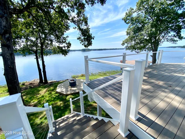 $1,675,000 | 175 Paradise Drive, Henrico, NC 27842