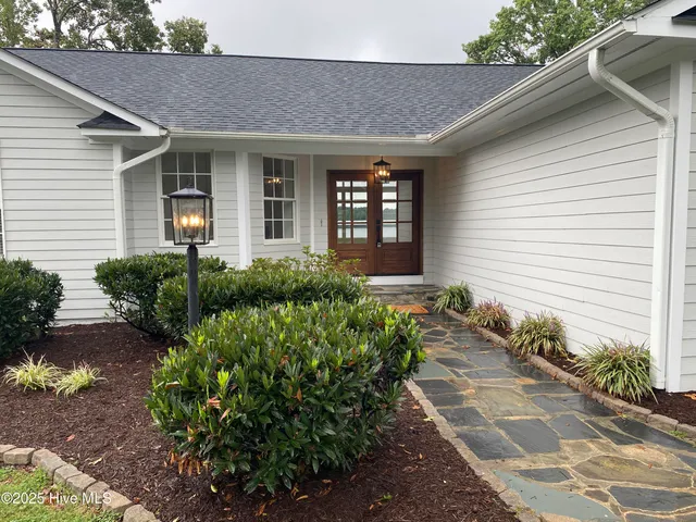 $1,675,000 | 175 Paradise Drive, Henrico, NC 27842