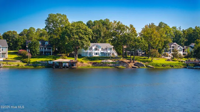 $1,675,000 | 175 Paradise Drive, Henrico, NC 27842