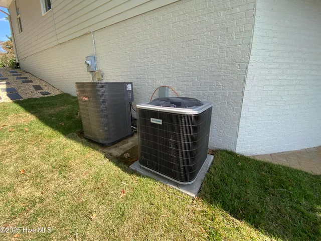 $1,675,000 | 175 Paradise Drive, Henrico, NC 27842