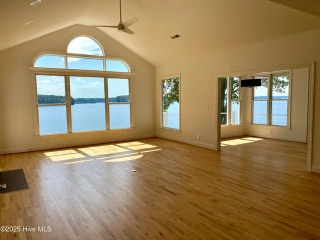 $1,675,000 | 175 Paradise Drive, Henrico, NC 27842