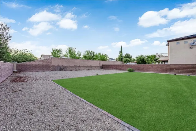 $3,399 | 10057 Portula Valley Street, Las Vegas, NV 89178