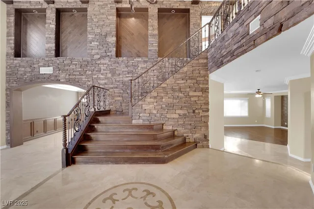 $3,399 | 10057 Portula Valley Street, Las Vegas, NV 89178