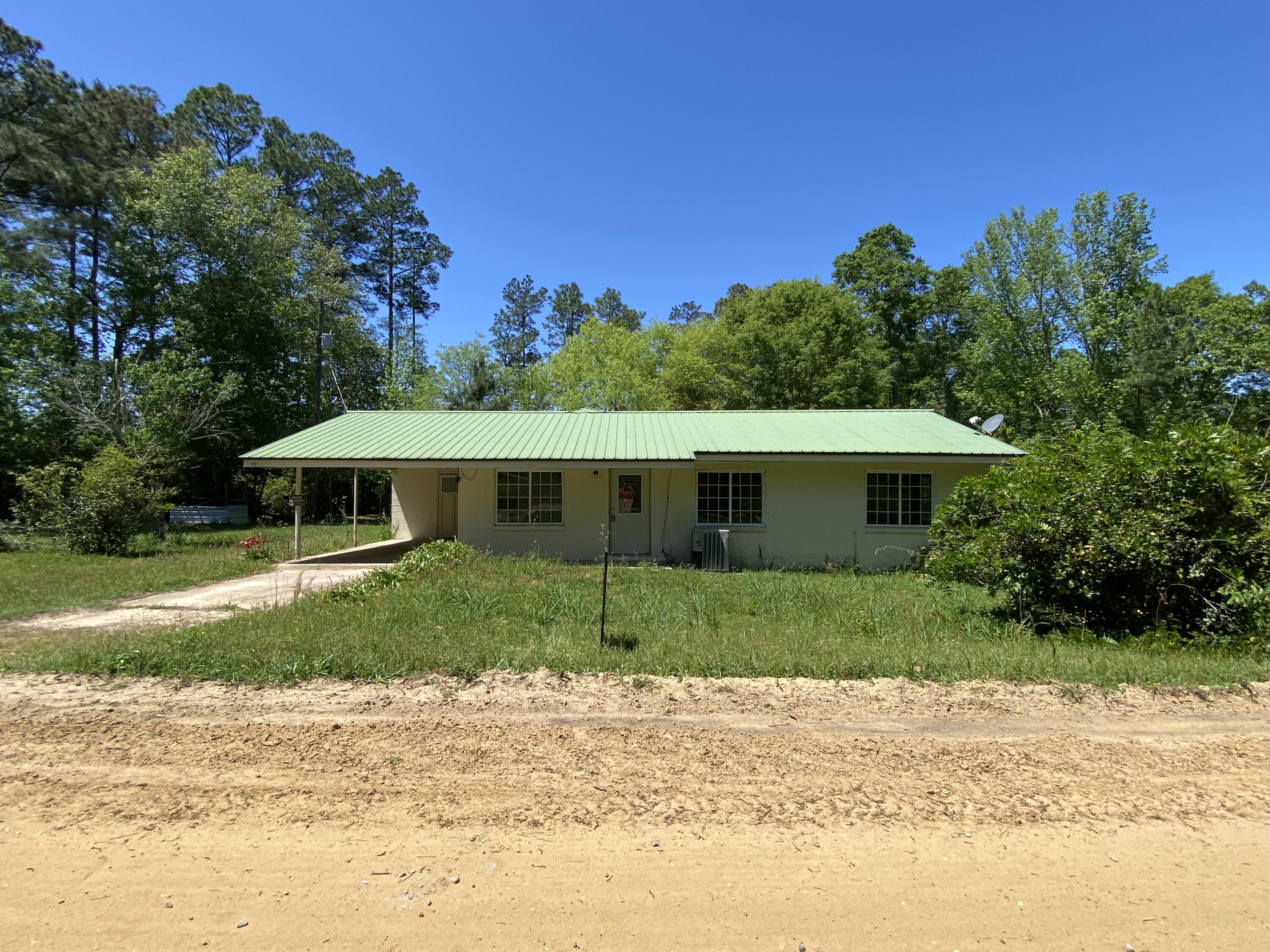 1207 Brake Road Westville, FL 32464 - Photo 4 of 53 1207 BRAKE RD
