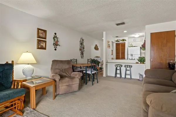 $139,000 | 6138 Topher Trail, Unit 1, Mulberry, FL 33860