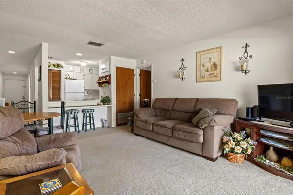 $139,000 | 6138 Topher Trail, Unit 1, Mulberry, FL 33860