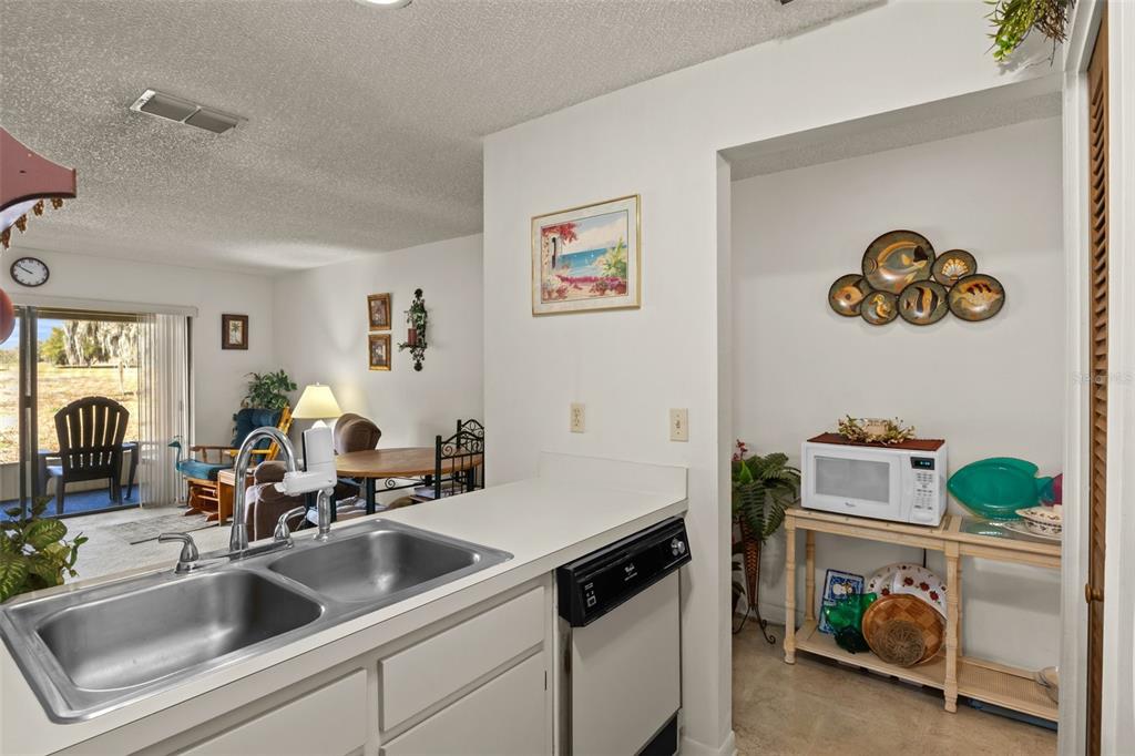 6138 Topher Trail, Unit 1 Mulberry, FL 33860 - Photo 5 of 24