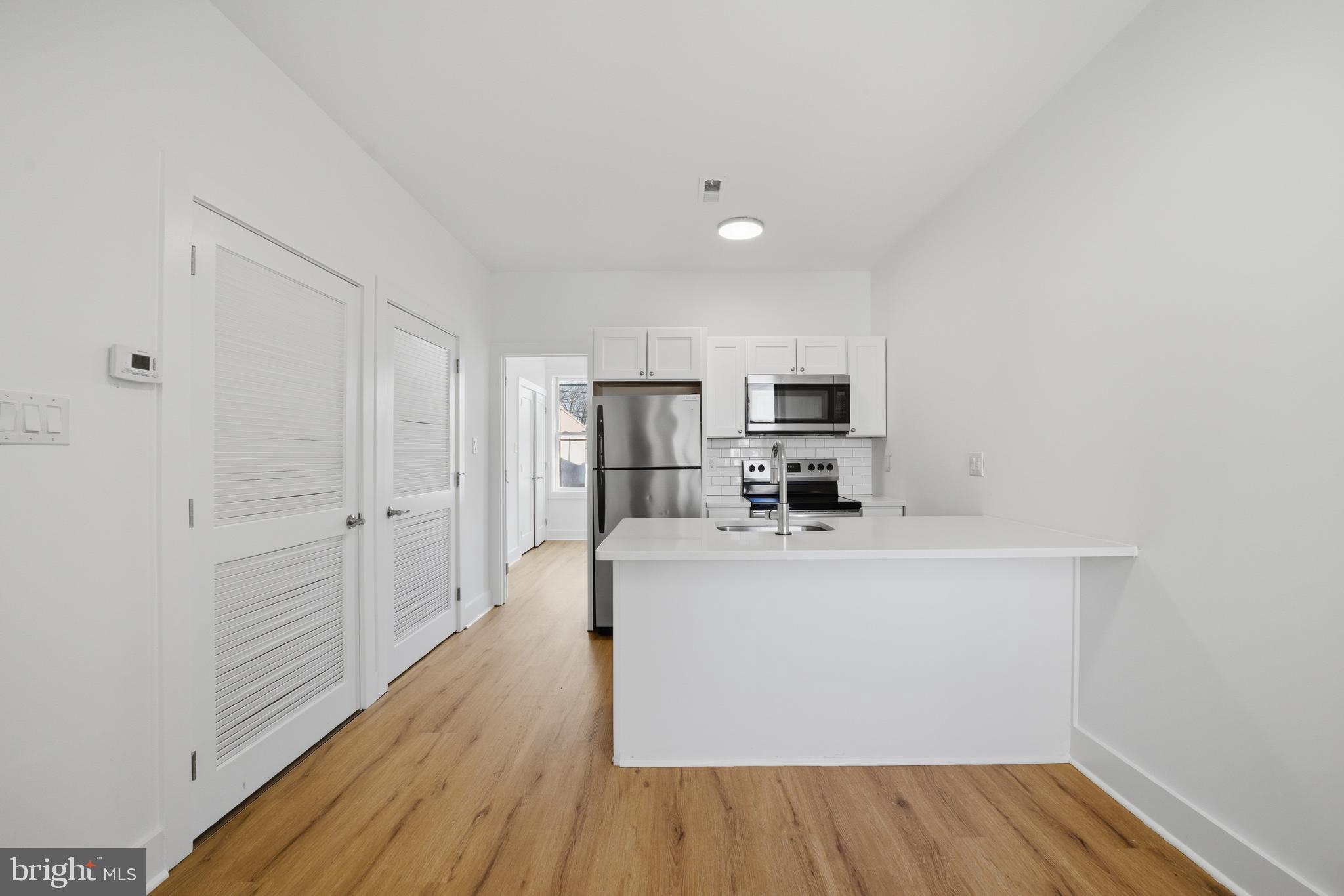 3624 North 19th Street, Unit 3 Philadelphia, PA 19140 - Photo 4 of 13