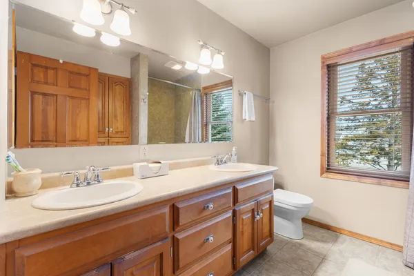 $425,000 | 1955 West Baraboo Circle, De Pere, WI 54115