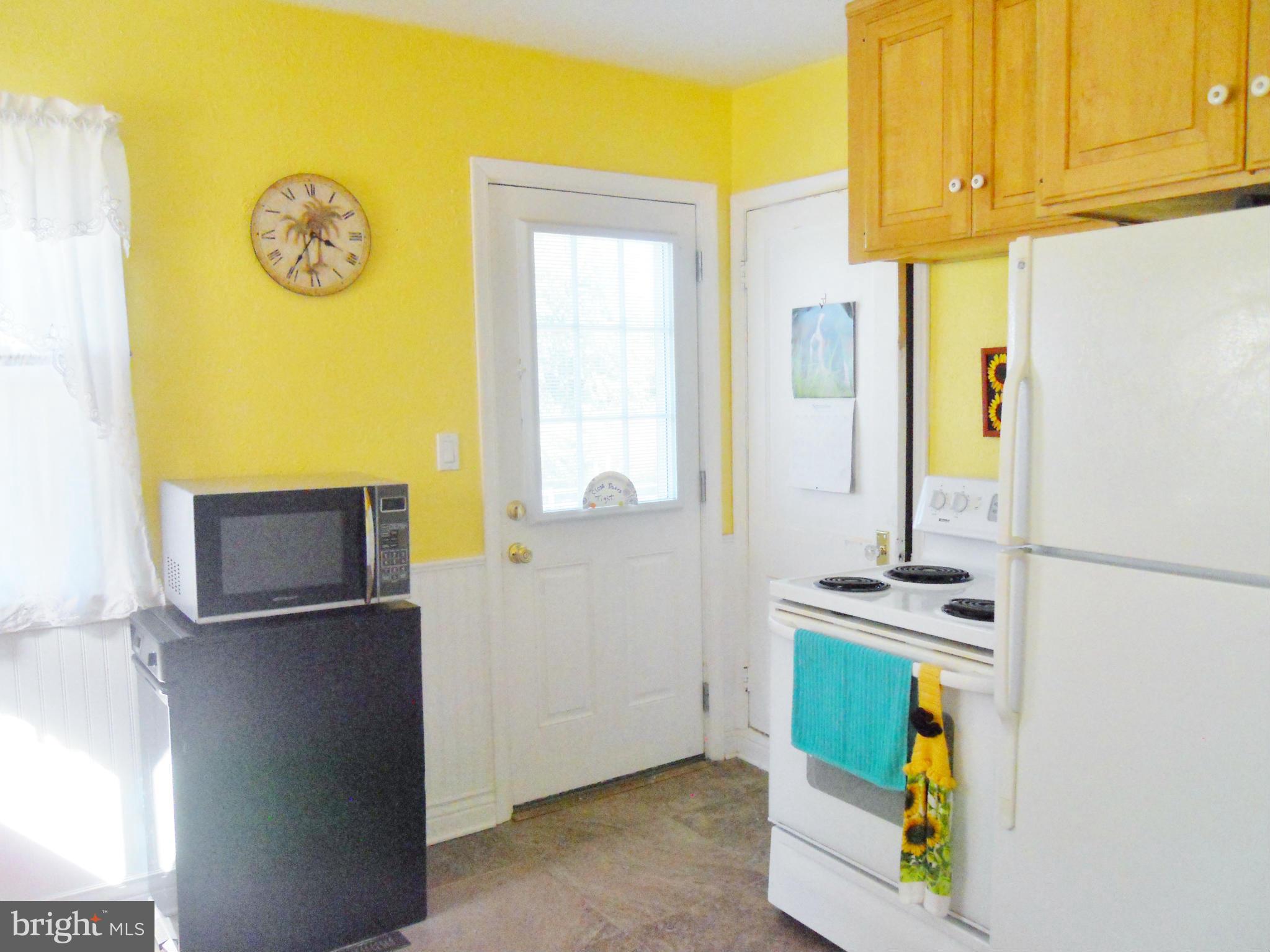 2774 Strasburg Road Front Royal, VA 22630 - Photo 12 of 30 Kitchen