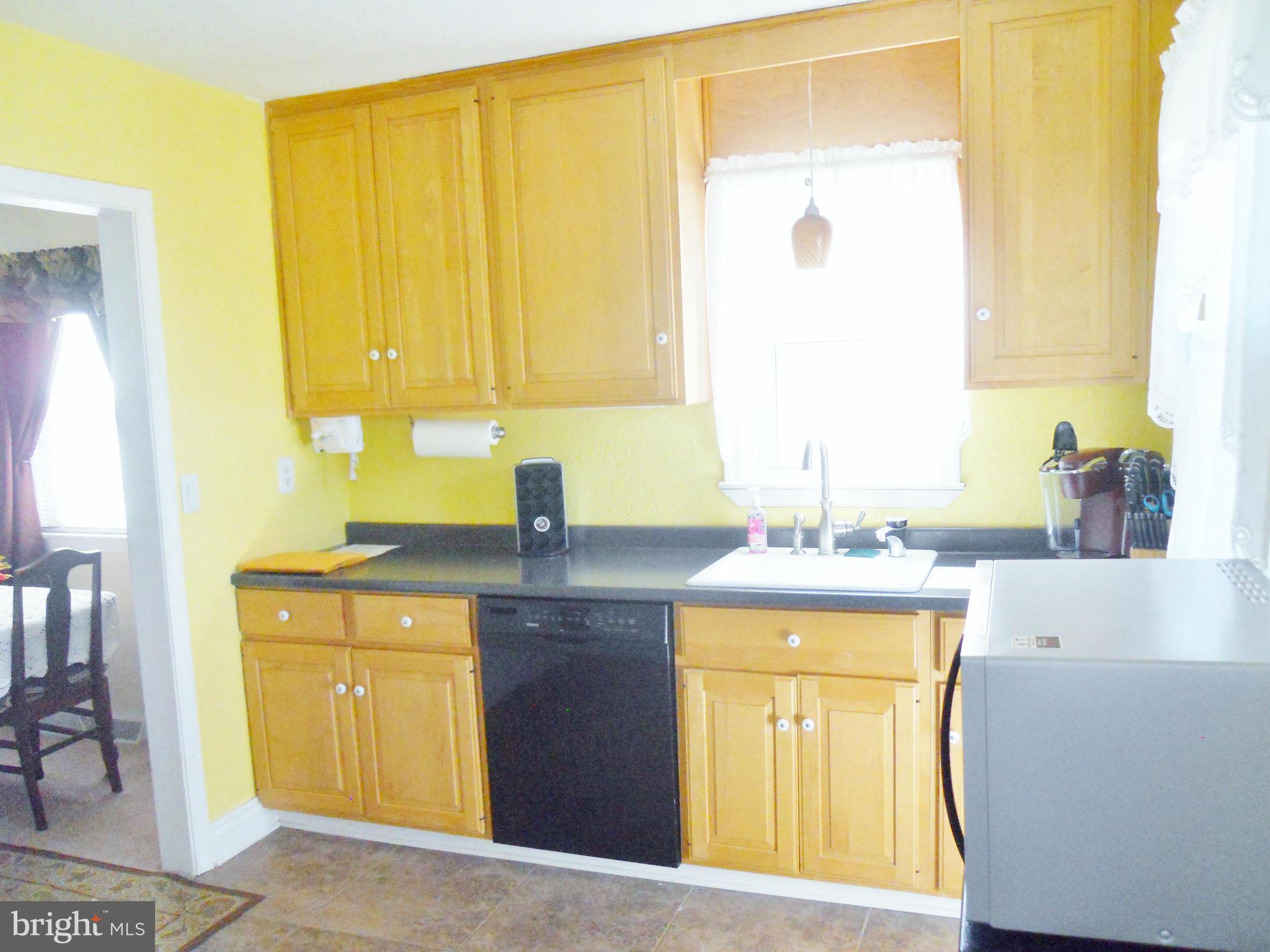 2774 Strasburg Road Front Royal, VA 22630 - Photo 15 of 30 Kitchen