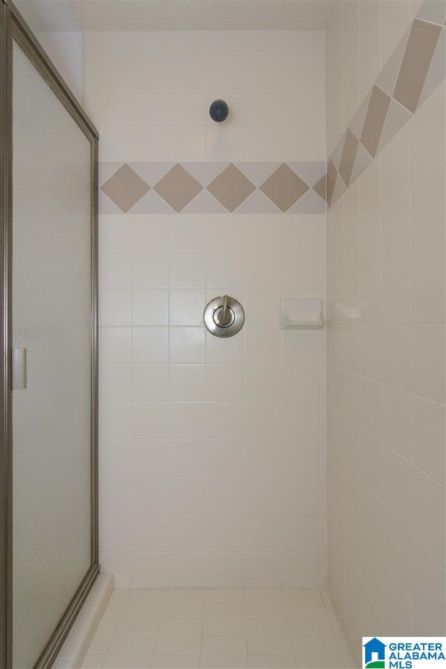 821 Meadow Ridge Lane Birmingham, AL 35242 - Photo 38 of 43