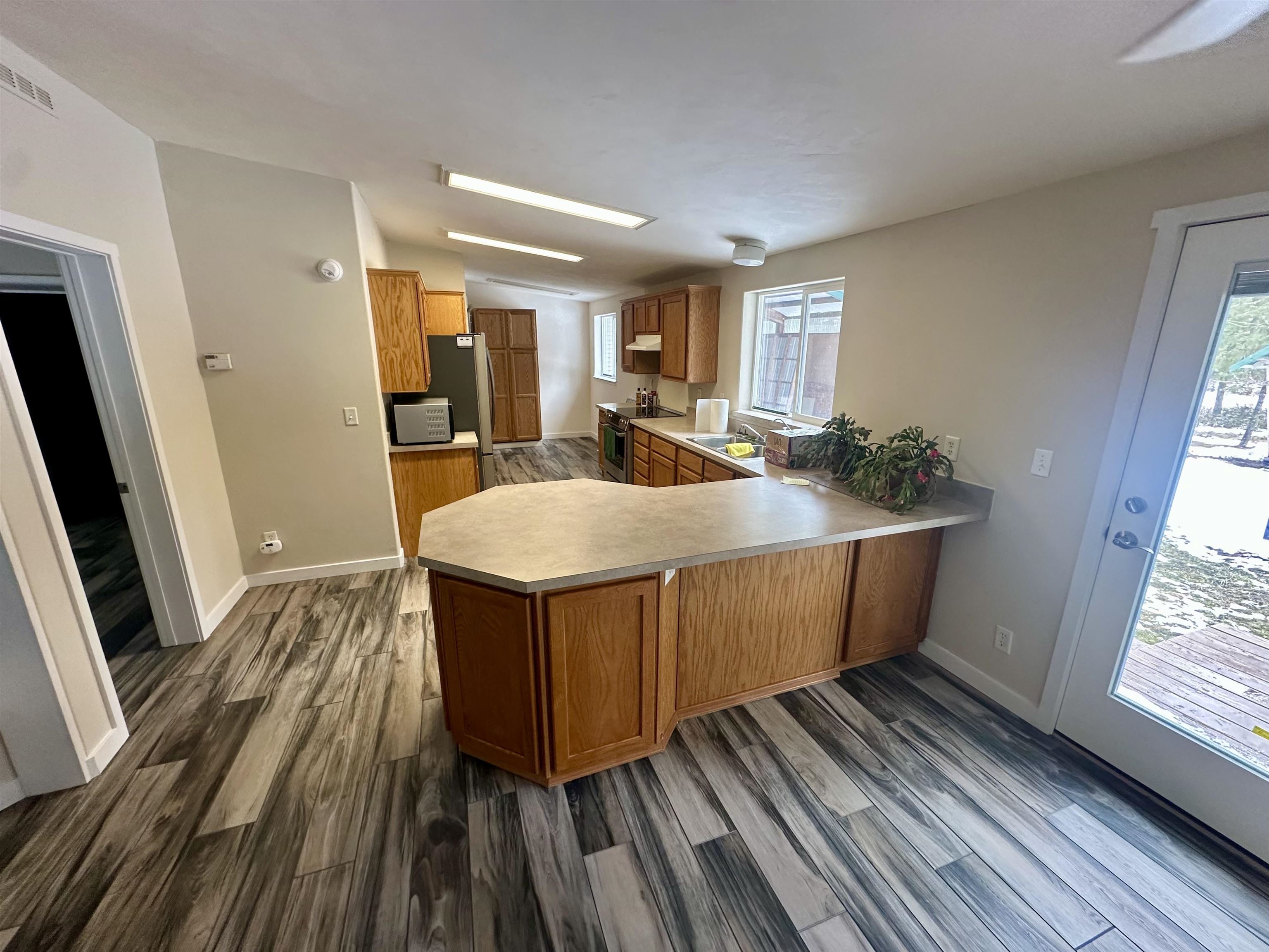 796 Mahoney Road Colville, WA 99114 - Photo 9 of 45