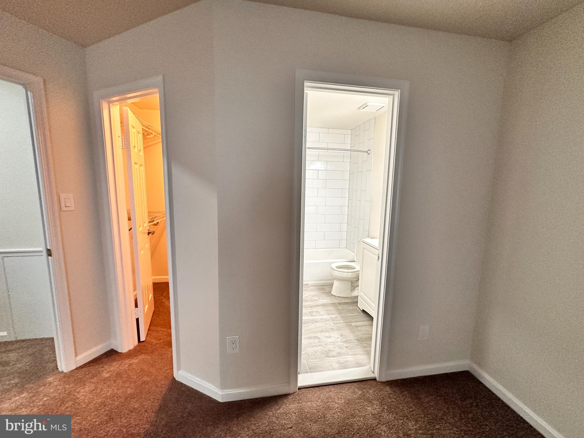 31 Amarillo Court, Unit 113 Germantown, MD 20874 - Photo 22 of 24 an empty room and a window