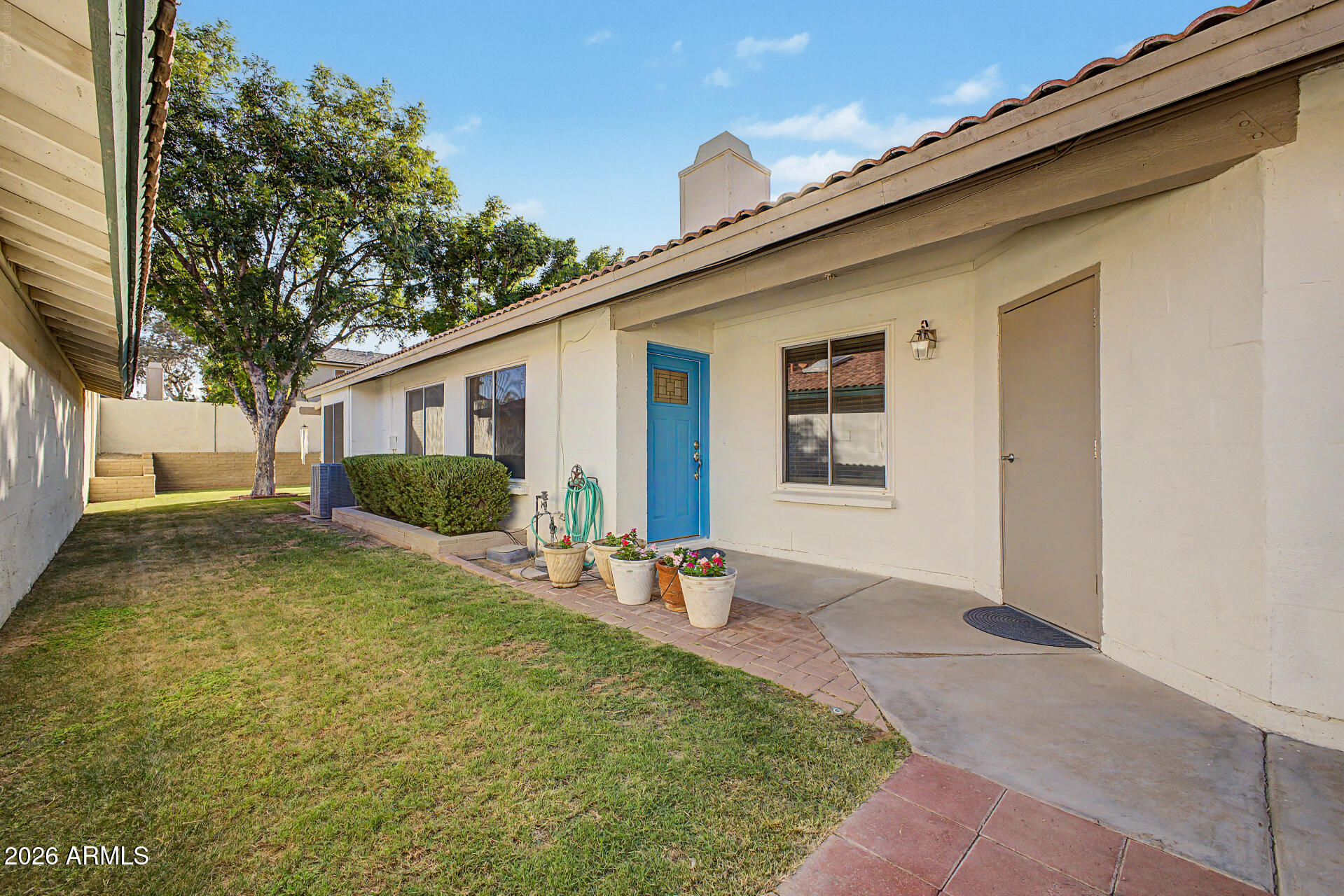 4711 East Piedmont Road Phoenix, AZ 85044 - Photo 32 of 39 42 - Sideyard