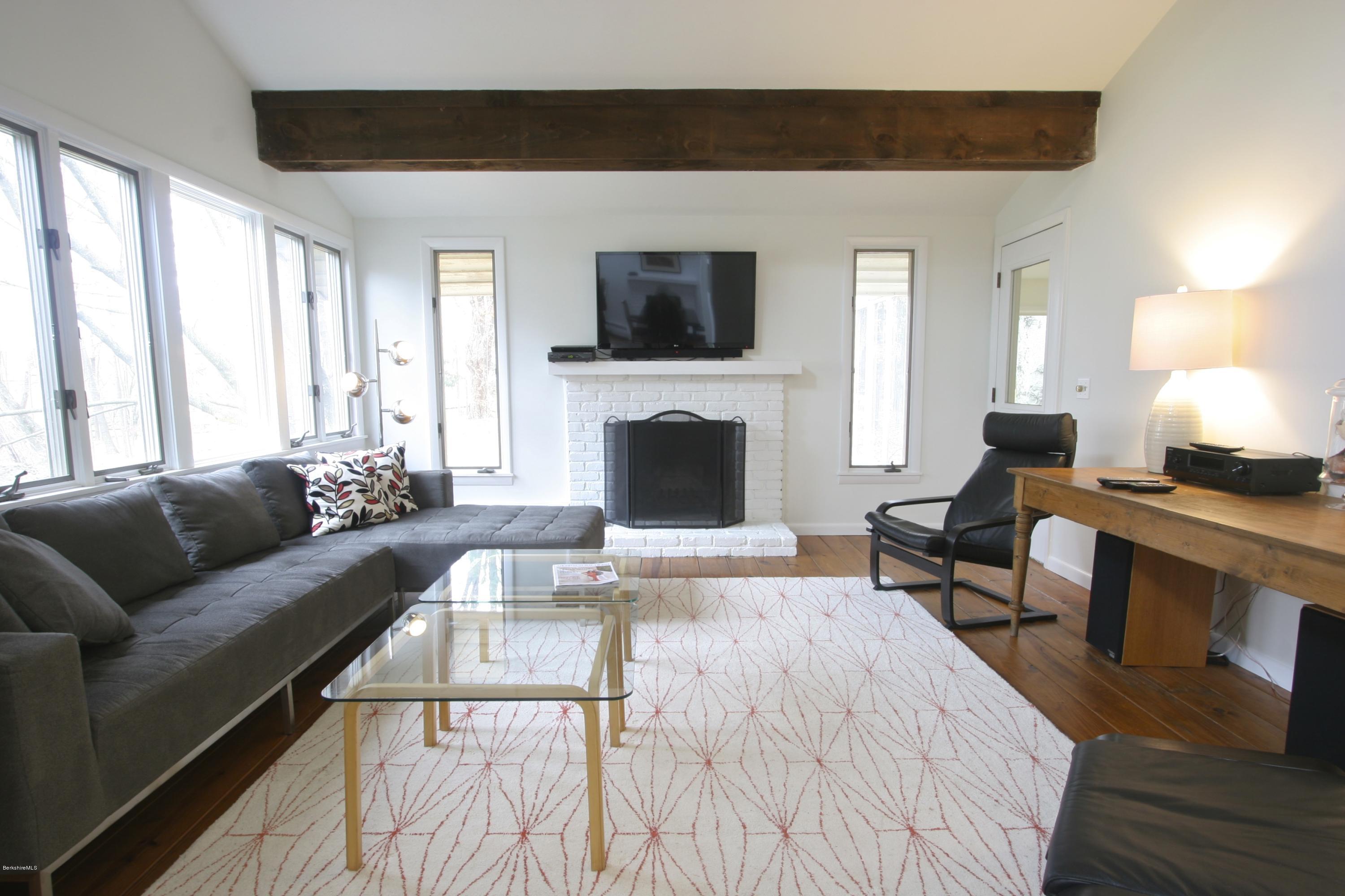 20 Prospect Hill Road Stockbridge, MA 01262 - Photo 2 of 16 IMG_7371