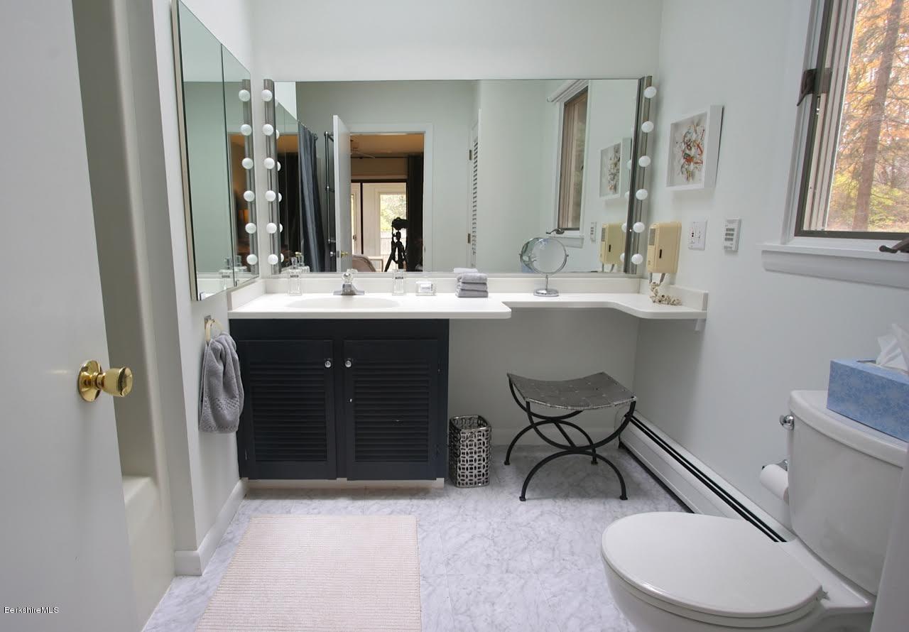 20 Prospect Hill Road Stockbridge, MA 01262 - Photo 8 of 16 -17