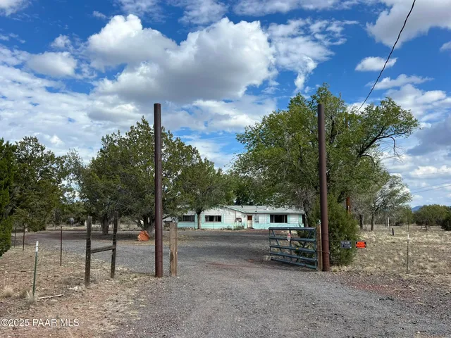 $172,500 | 46625 North Jackrabbit Circle, Ash Fork, AZ 86320