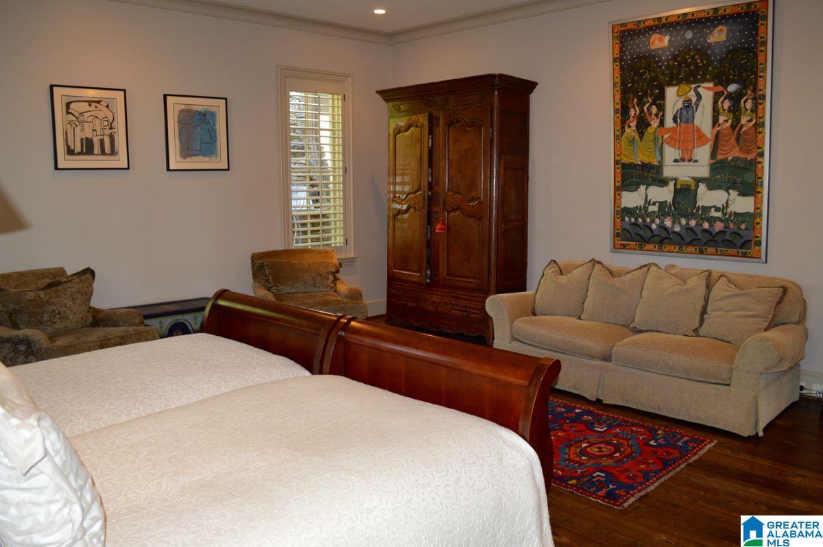 2208 Shades Crest Road Birmingham, AL 35216 - Photo 21 of 48