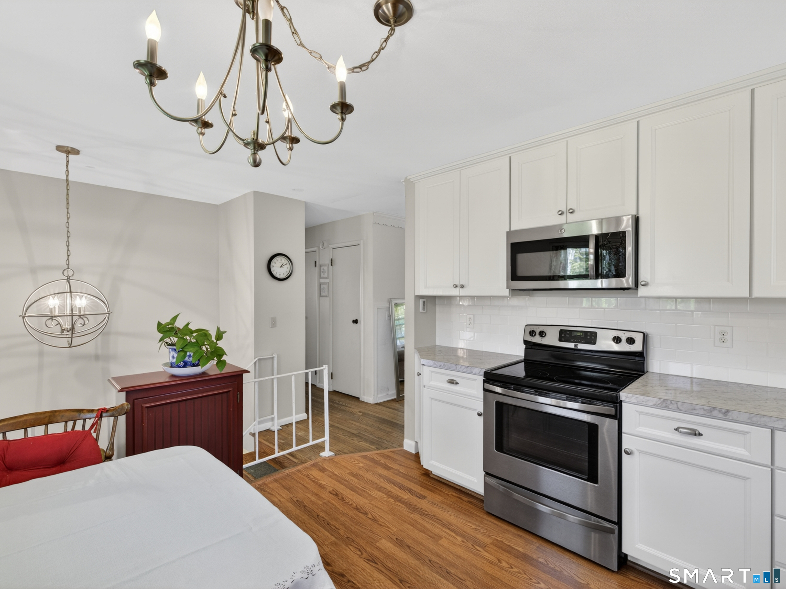 662 Groton Long Point Road Groton, CT 06340 - Photo 8 of 25