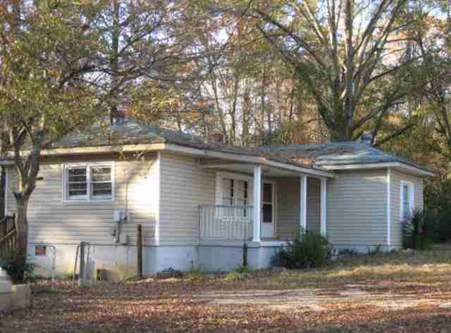 715 Blume Road Anderson, SC 29625 - Photo 7 of 11