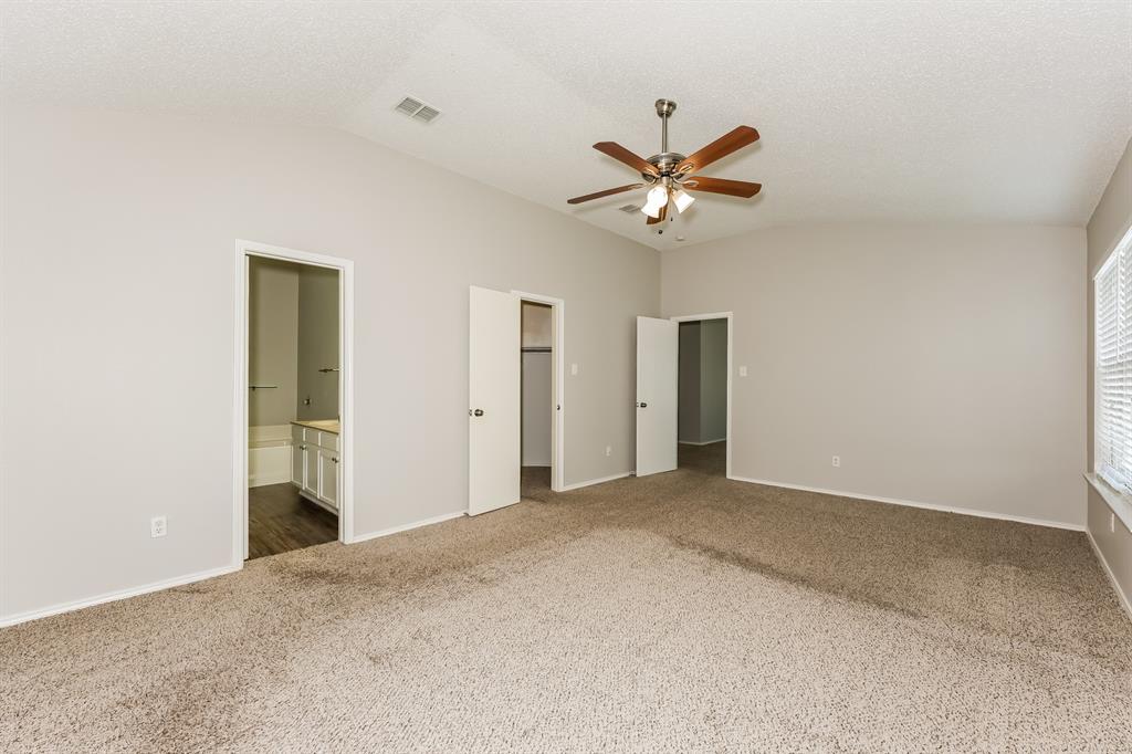 7425 Snow Ridge Drive Fort Worth, TX 76133 - Photo 12 of 18