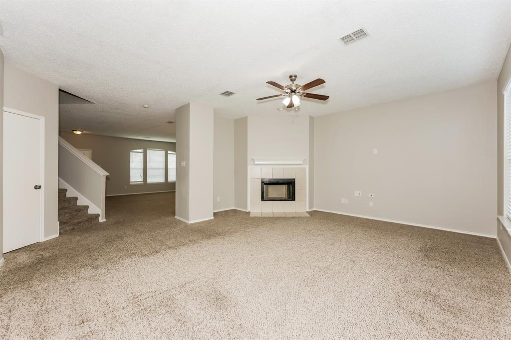 7425 Snow Ridge Drive Fort Worth, TX 76133 - Photo 4 of 18