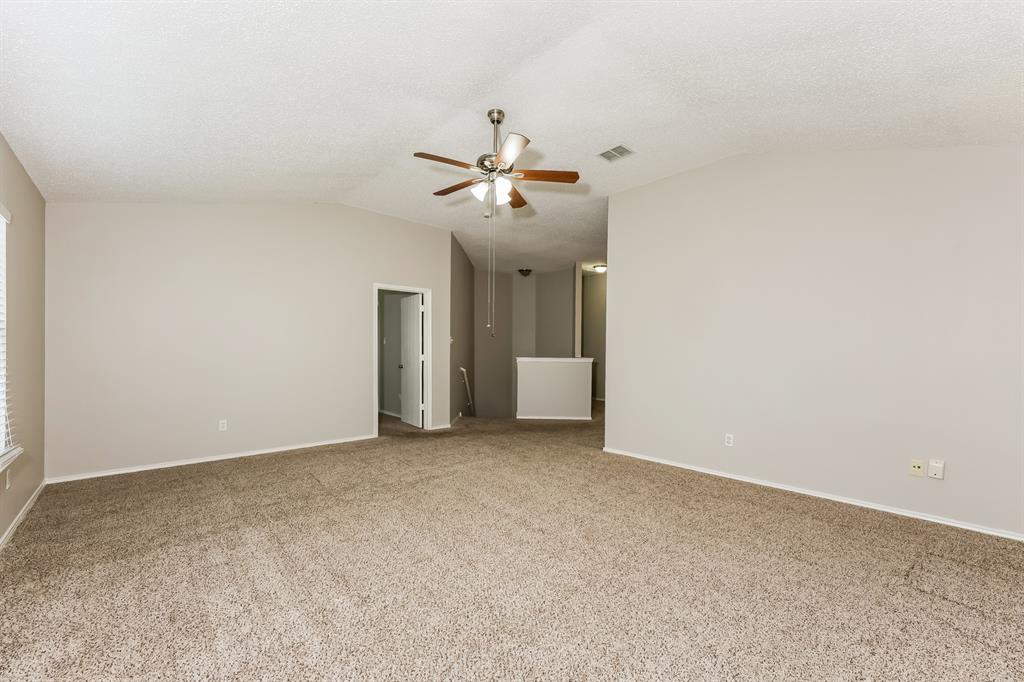 7425 Snow Ridge Drive Fort Worth, TX 76133 - Photo 9 of 18