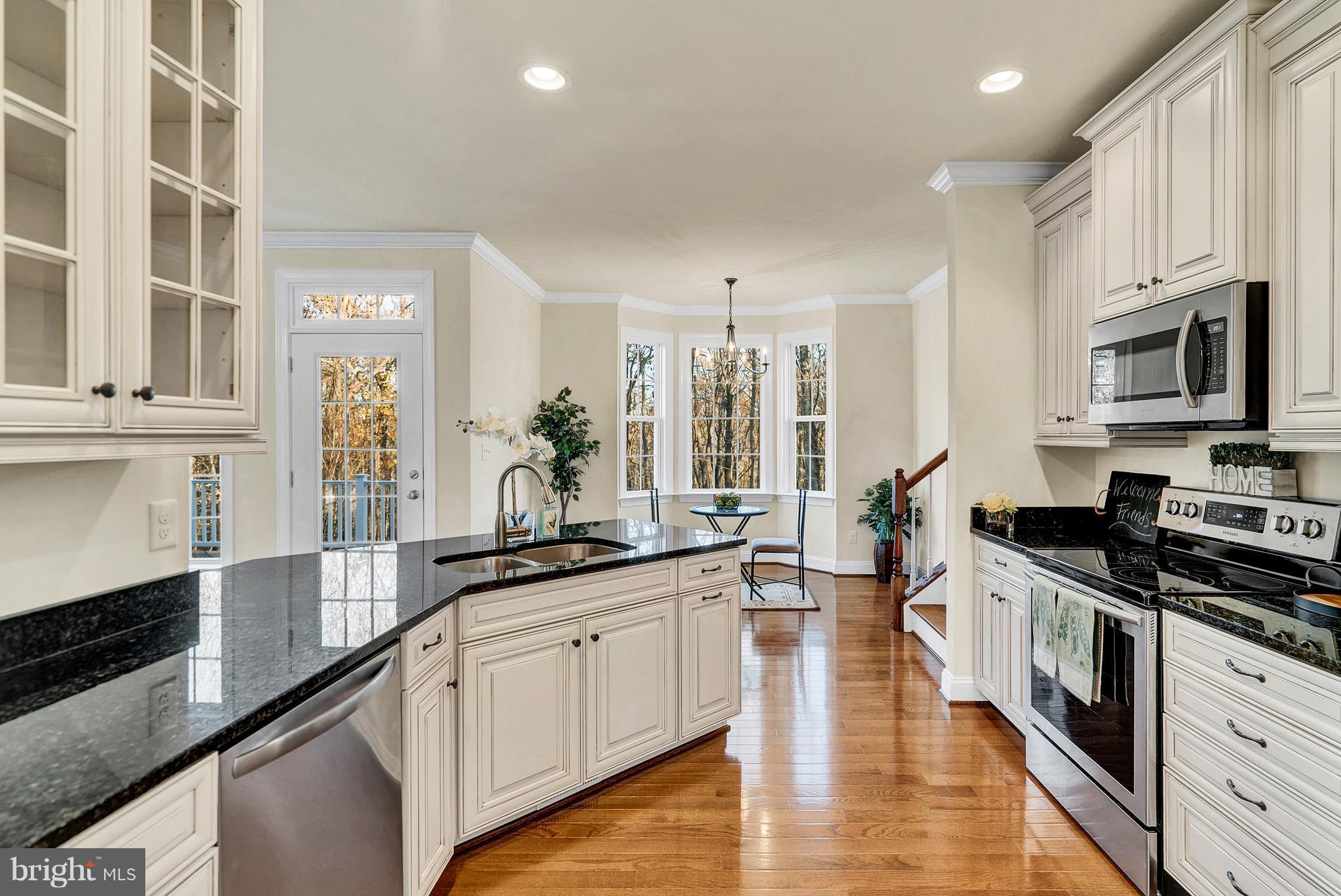 10527 Bears Den Road Marshall, VA 20115 - Photo 15 of 30 Kitchen