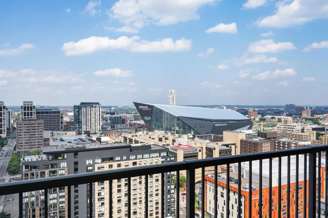 $4,995 | 929 Portland Avenue, Unit 2501, Minneapolis, MN 55404