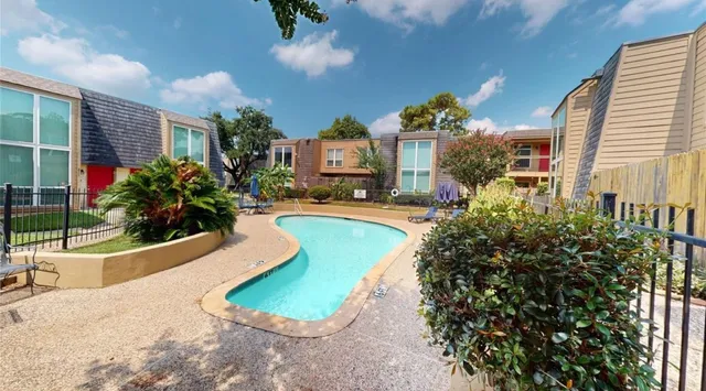 $1,225 | 16120 Stuebner Airline Road, Unit 108, Spring, TX 77379