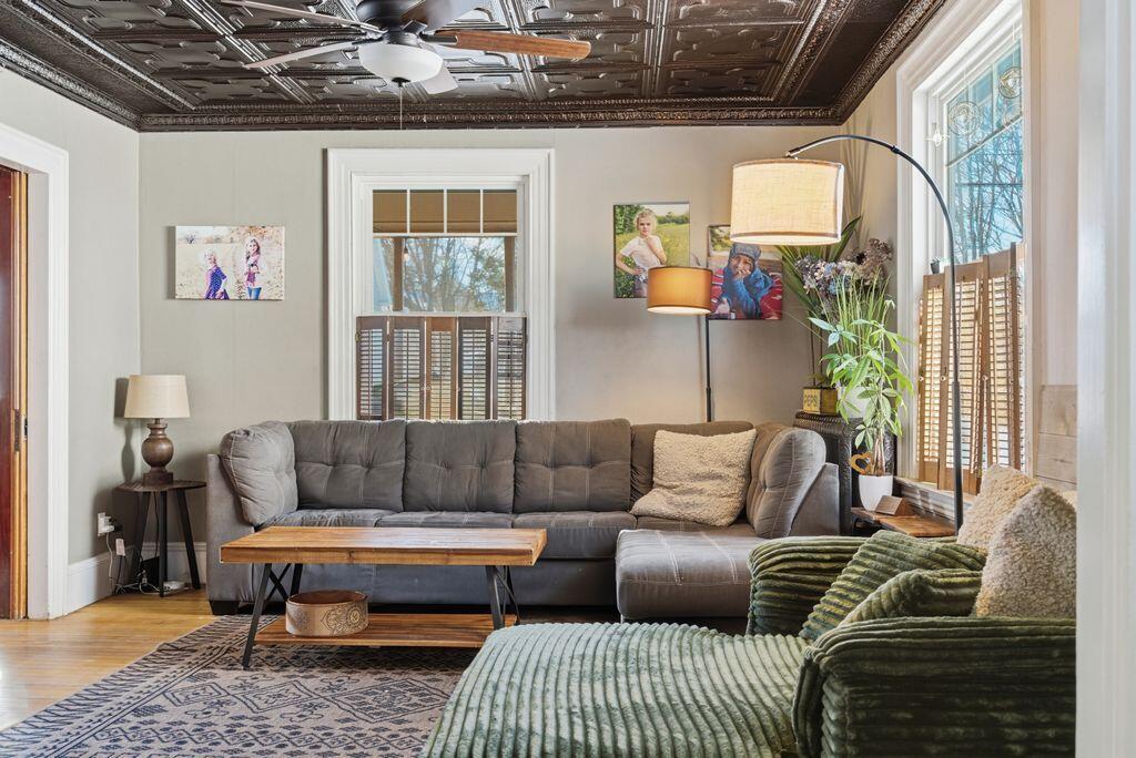 89 Whitney Street Auburn, ME 04210 - Photo 15 of 40 18_DSC03328