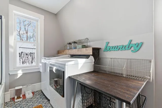 $384,500 | 89 Whitney Street, Auburn, ME 04210