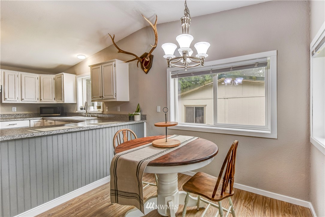 12719 East Macs Loop Road Granite Falls, WA 98252 - Photo 5 of 23 Gallery Image 5