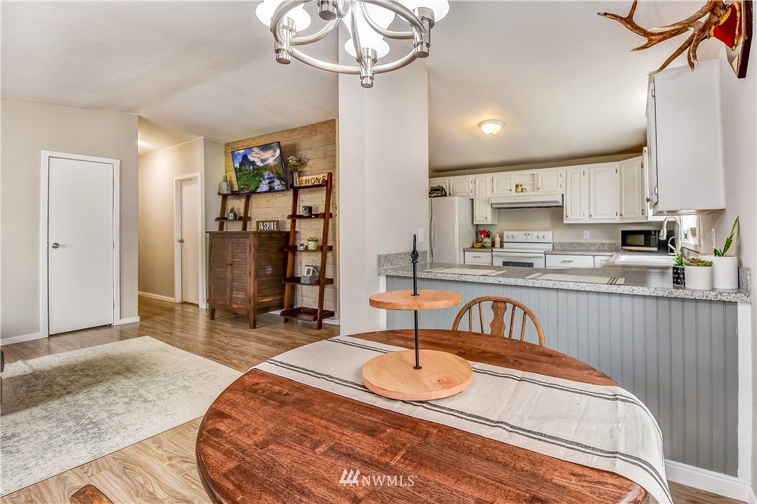 12719 East Macs Loop Road Granite Falls, WA 98252 - Photo 6 of 23 Gallery Image 6