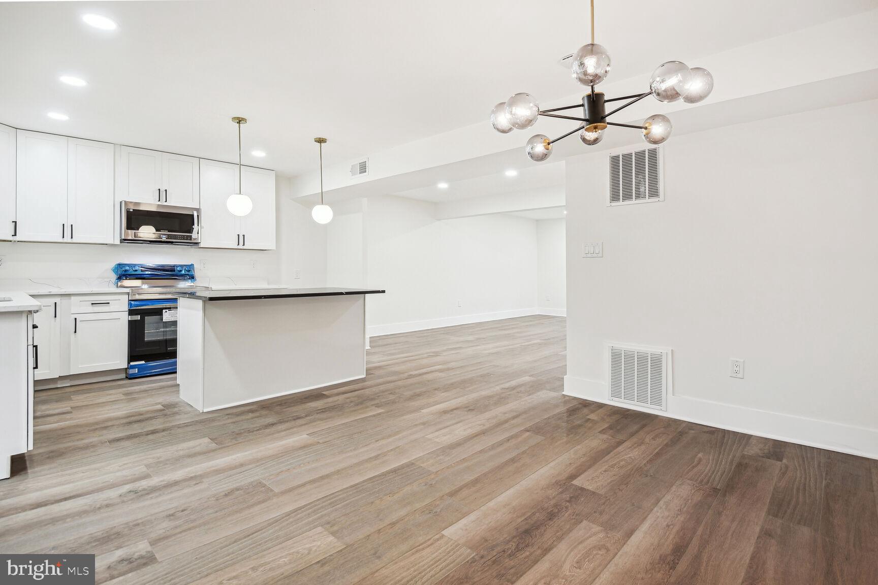9102 Centerway Road Gaithersburg, MD 20879 - Photo 11 of 30