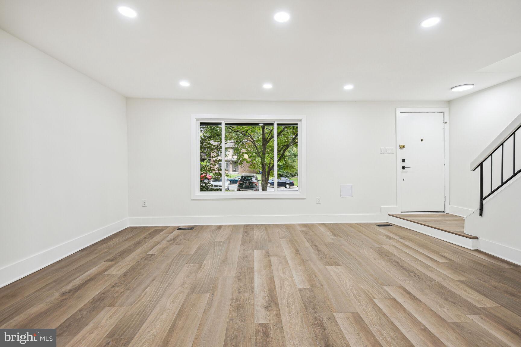 9102 Centerway Road Gaithersburg, MD 20879 - Photo 10 of 30