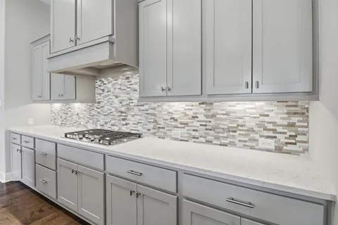 $725,000 | 28726 Jade Springs Lane, Fulshear, TX 77441