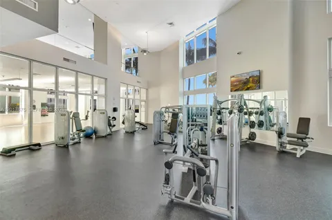 $529,999 | 1900 North Bayshore Drive, Unit 4606, Miami, FL 33132
