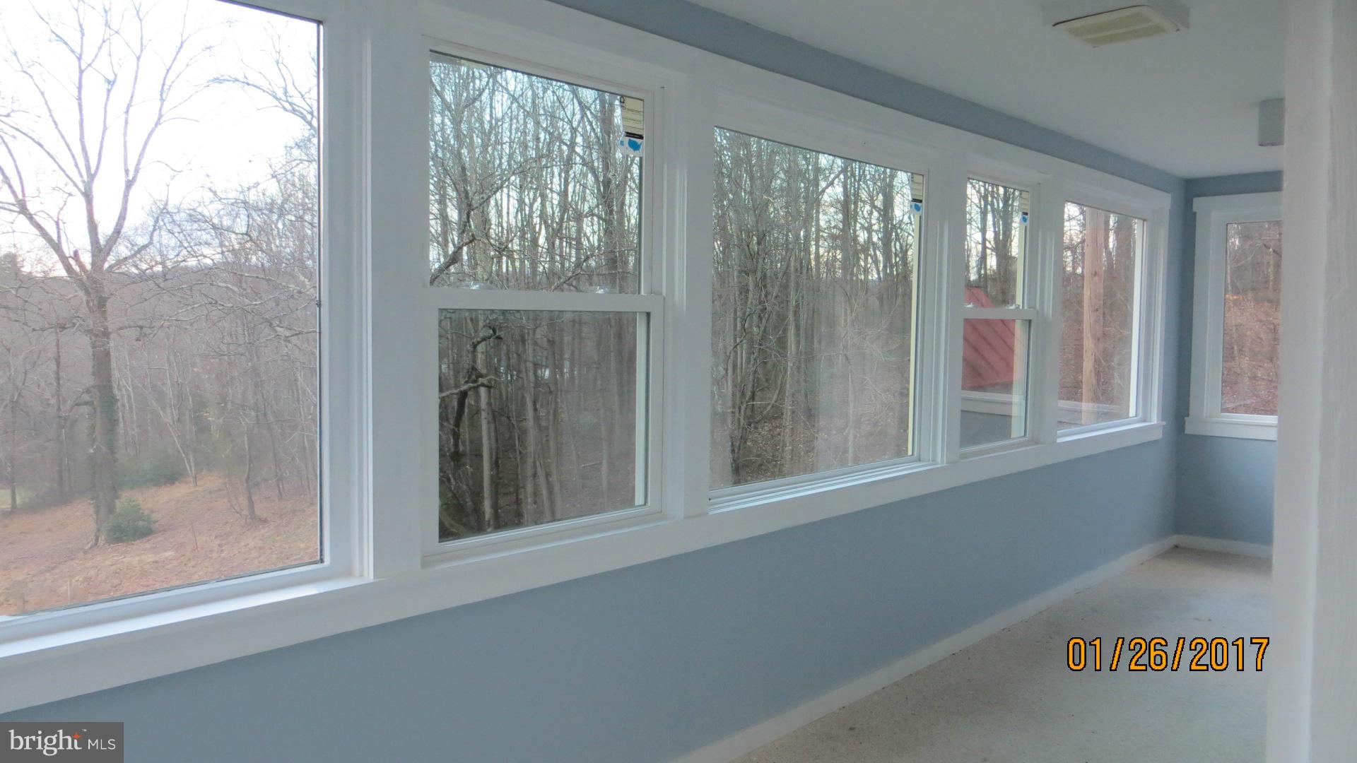 47 Scrabble Road Castleton, VA 22716 - Photo 8 of 18 Interior (General)